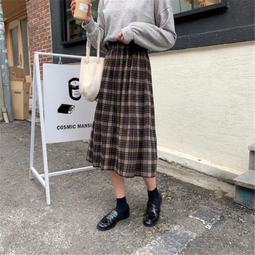 Vintage Pleated Plaid Skirt - Image 3